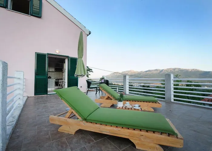 Dom wakacyjny Holiday Home Koprivno