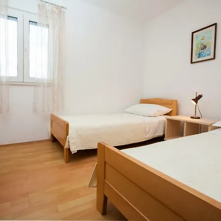 Holiday Home Koprivno 別荘 Koprivno