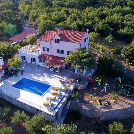 Holiday House Koprivno Prázdninový dům *
