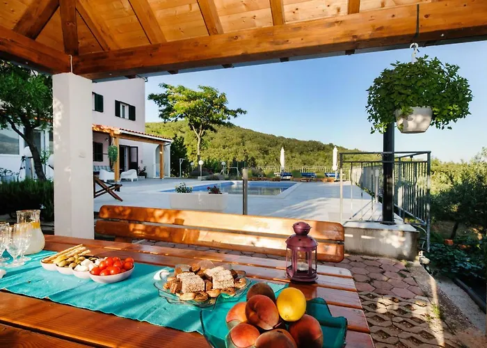 Holiday House Koprivno Prázdninový dům *